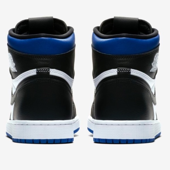 NEW NIKE AIR JORDAN 1 RETRO HIGH OG ROYAL TOE - Picture 8 of 8